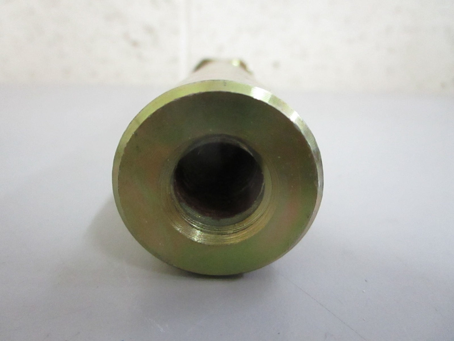 *NEW OEM* 0820 Bobcat Pivot Pin 6906640