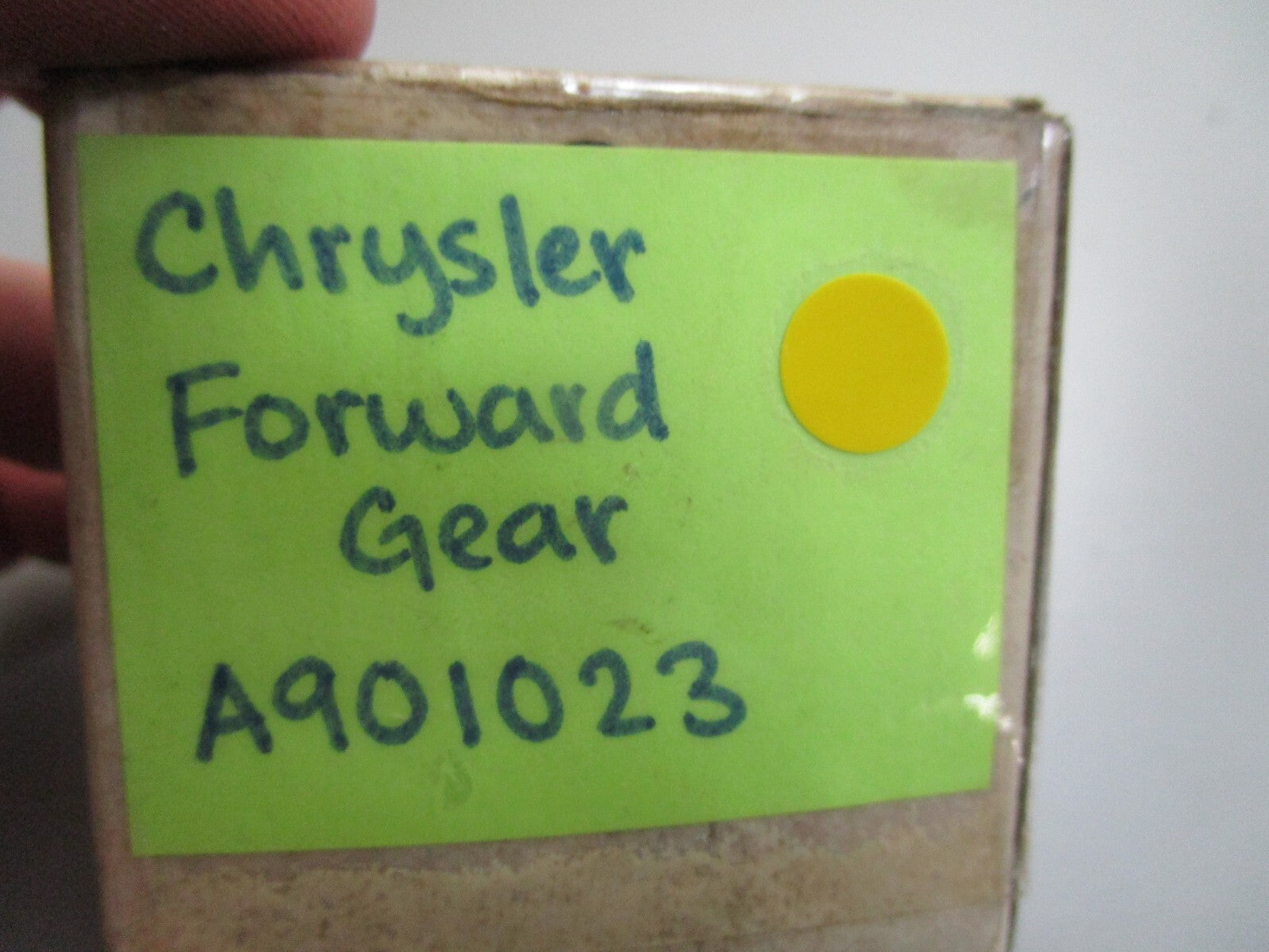 *NEW OEM* 0810 Chrysler Forward Gear A901023