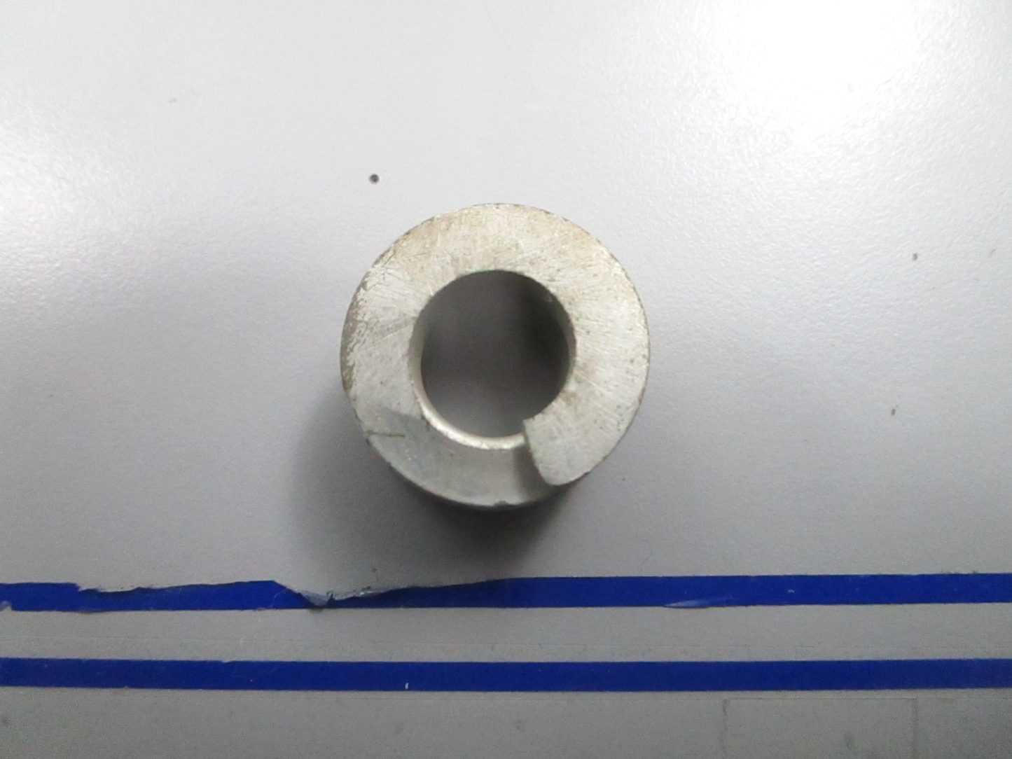 *NEW OEM* 0810 OMC Johnson Evinrude Tilting Shaft Spring 305155 0305155