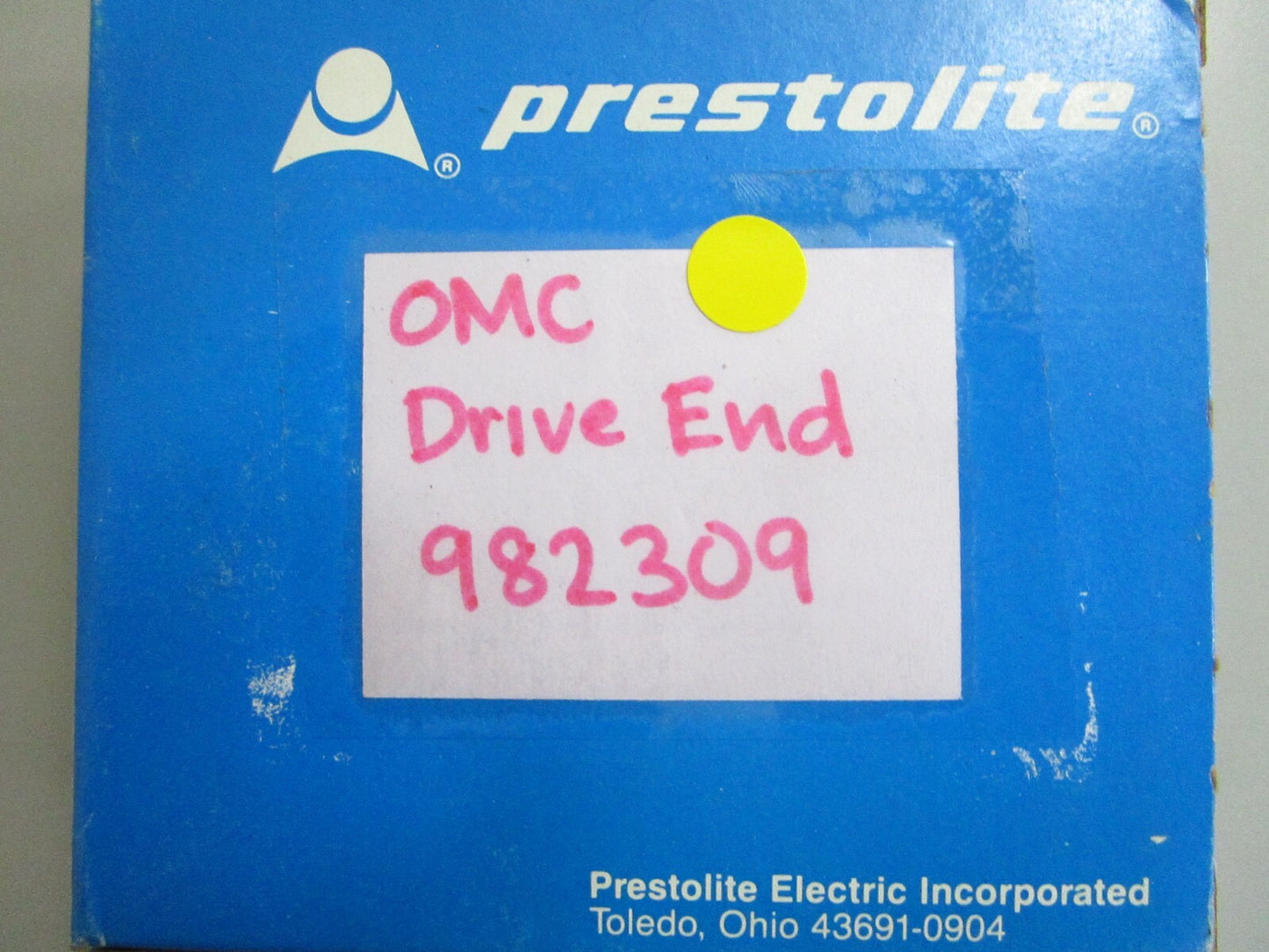 *NEW OEM* 0810 OMC Johnson Evinrude Drive End 982309 0982309