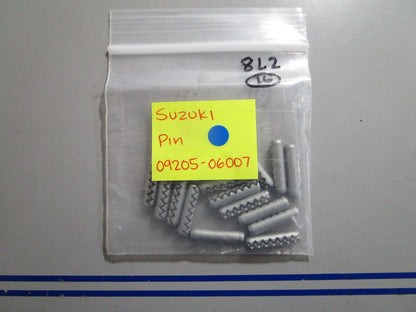 *NEW OEM* (LOT OF 2) 0810 Suzuki Pin 09205-06007