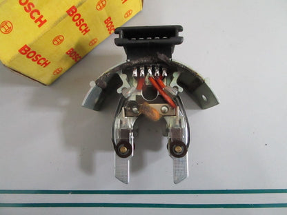 NEW OEM 0001580119 1230090009 Mercedes-Benz Bosch Trigger Contacts 0820