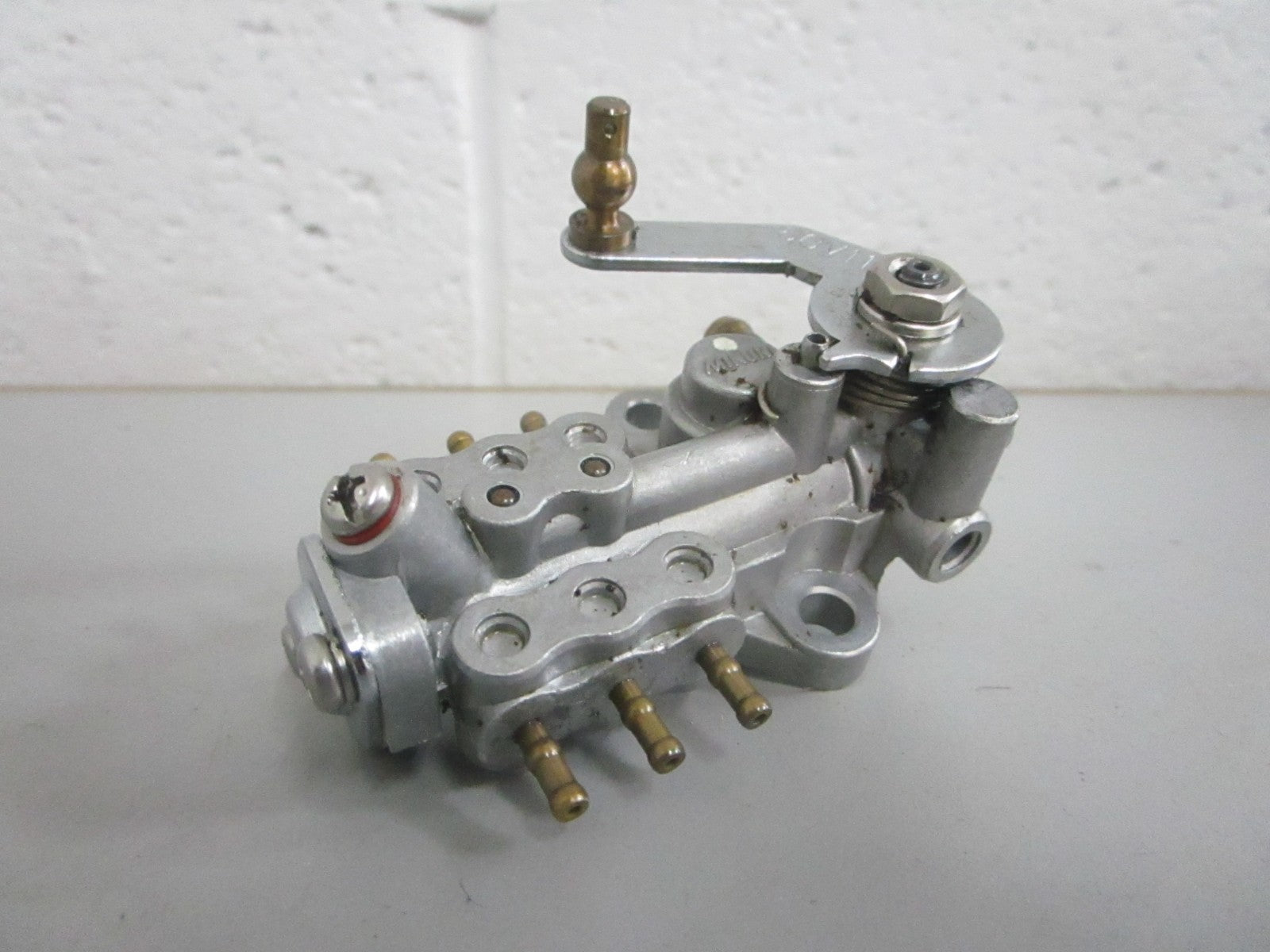 NEW OEM 60V-13200-11-00 Yamaha Oil Injection Pump Assy 0820