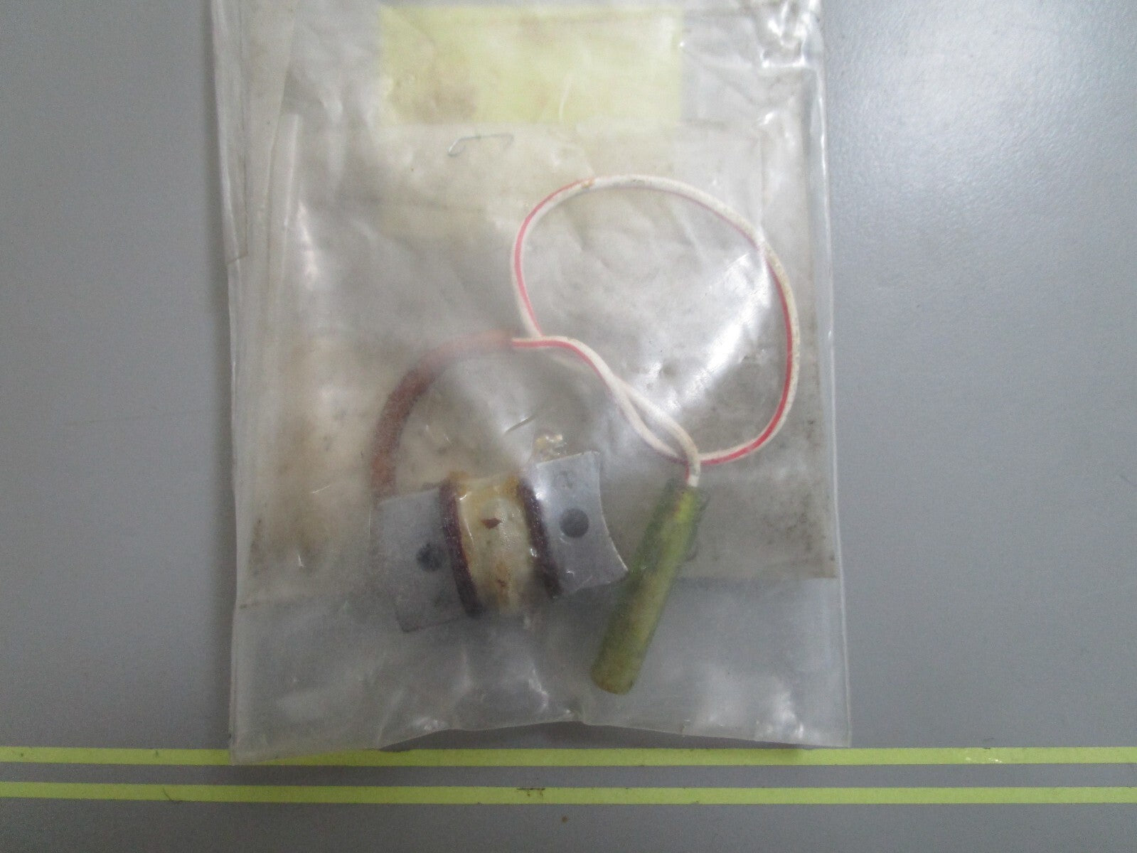 *NEW OEM* 0810 Mecury Quicksilver Pulser Coil 814542M