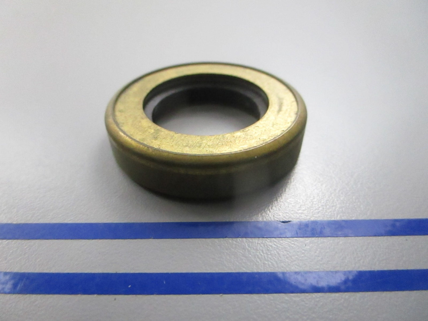 NEW OEM 26-33144 Mercury Quicksilver Oil Seal 0810
