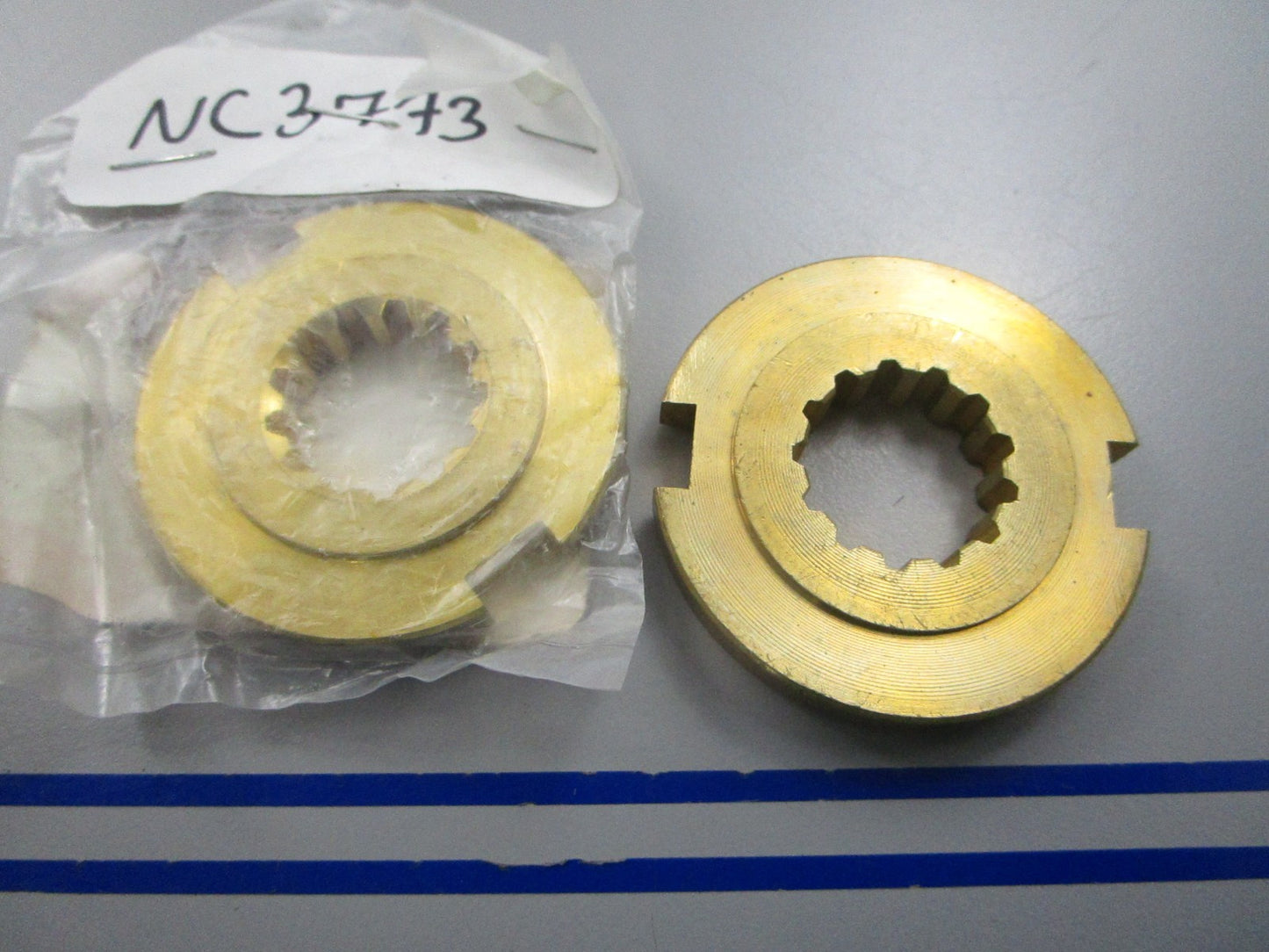 NEW OEM (LOT OF 2) 57633-95501 Suzuki Spacer 0810