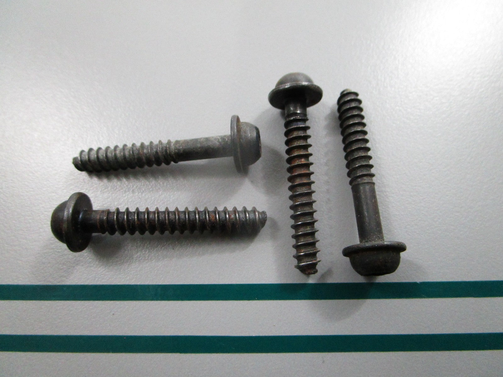 NEW OEM (LOT OF 4) 530015770 Poulan Screw 0810
