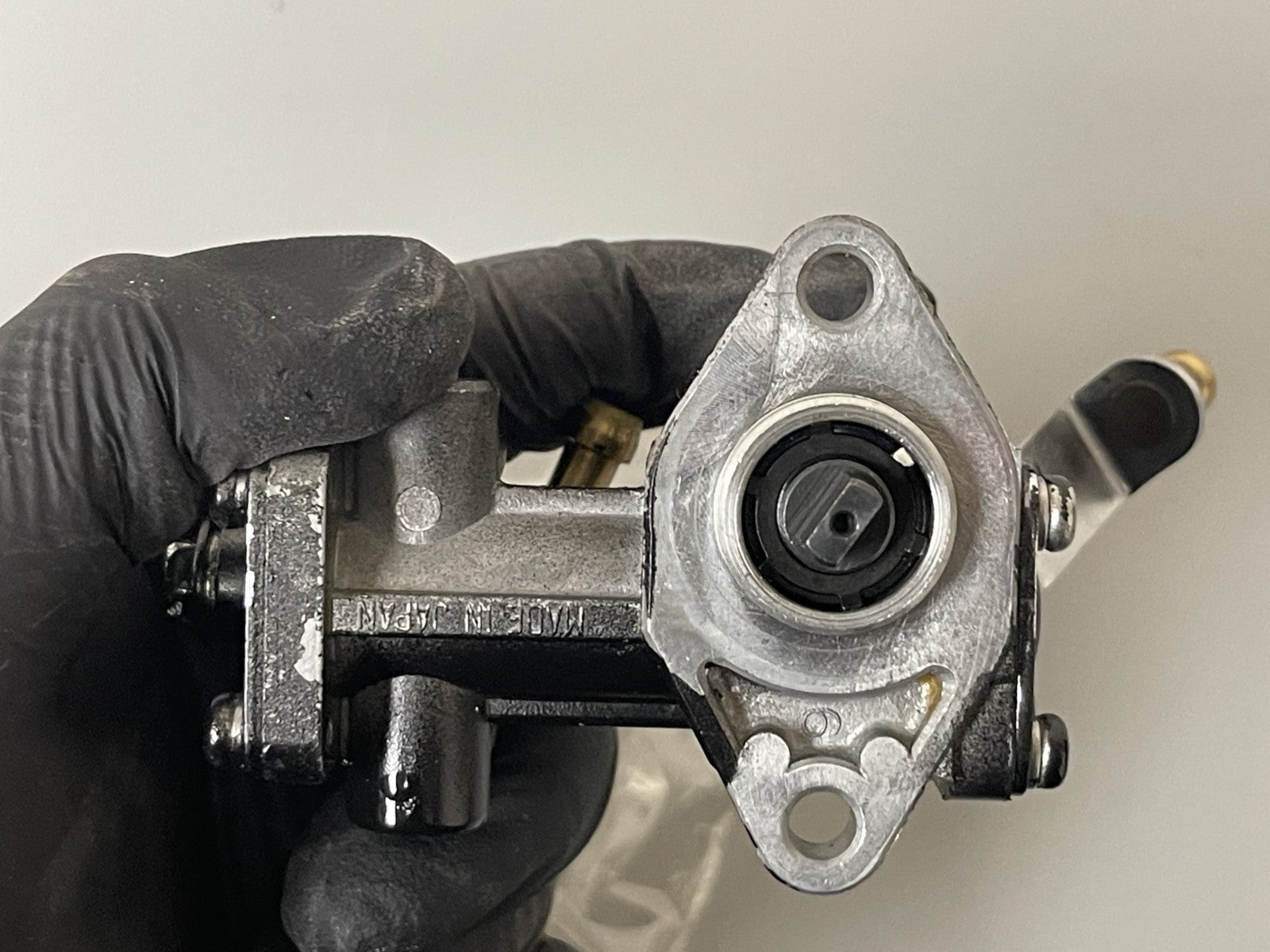 NEW OEM 44345T3 Mercury Oil Pump 0670