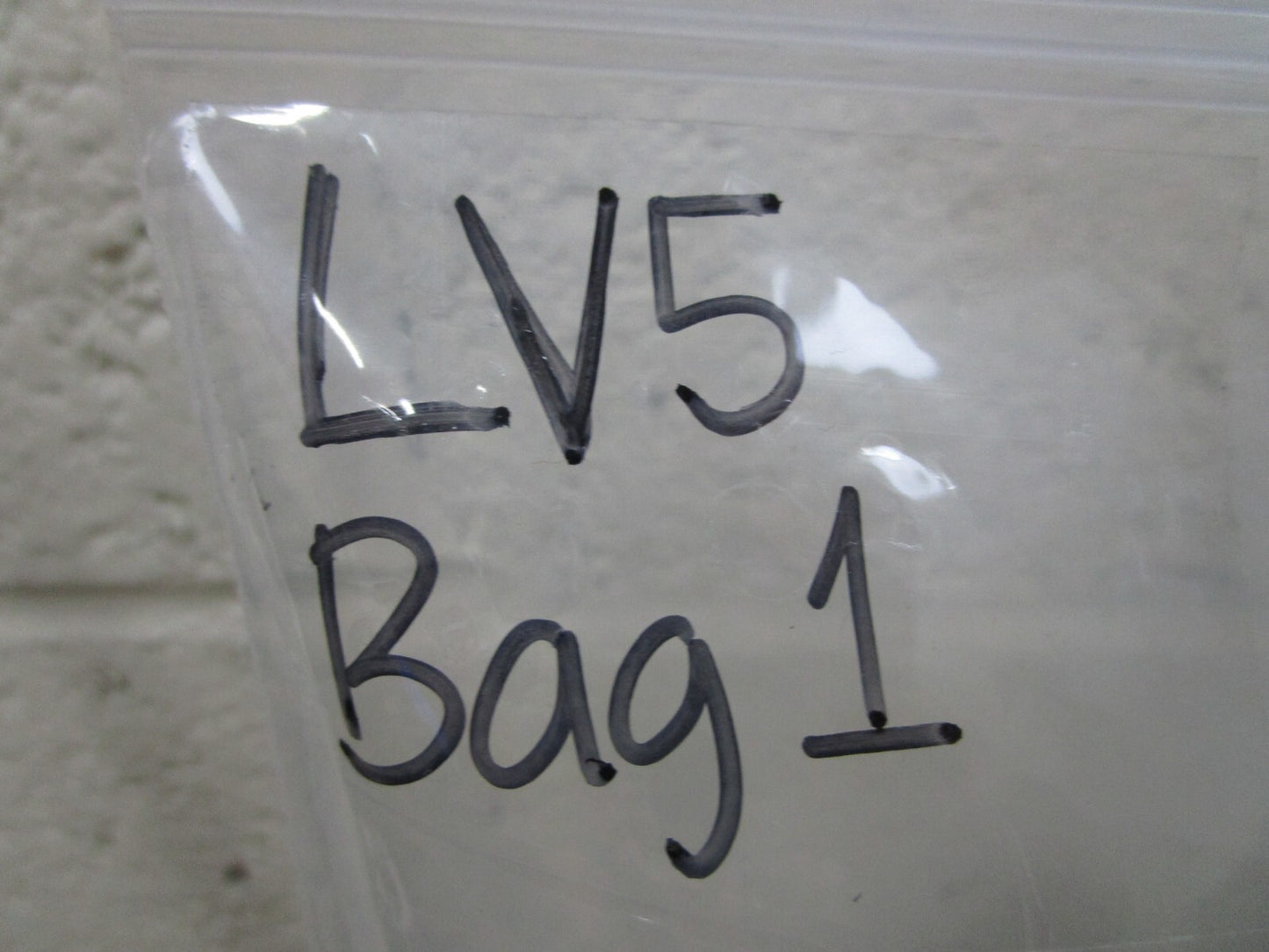 *NEW OEM* (LOT OF 4) 0750 OMC Johnson Evinrude RELEASE VALVE 305859 0305859