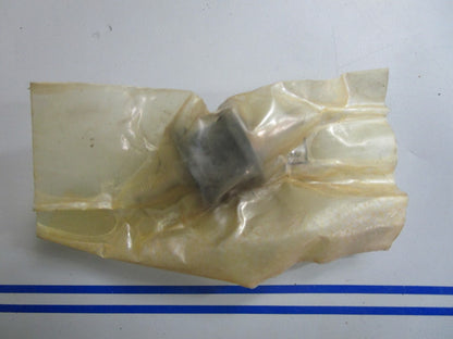 *NEW OEM* 0810 Mercury Quicksilver Mount 57927