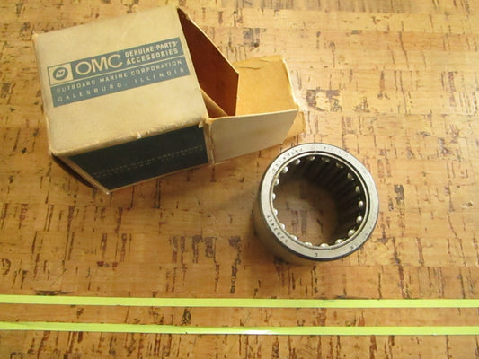 *NEW OEM* 0810 OMC Johnson Evinrude Bearing 379499 0379499