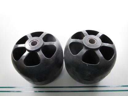 NEW 76543-46250 For: Kubota Deck Wheel Set 0810