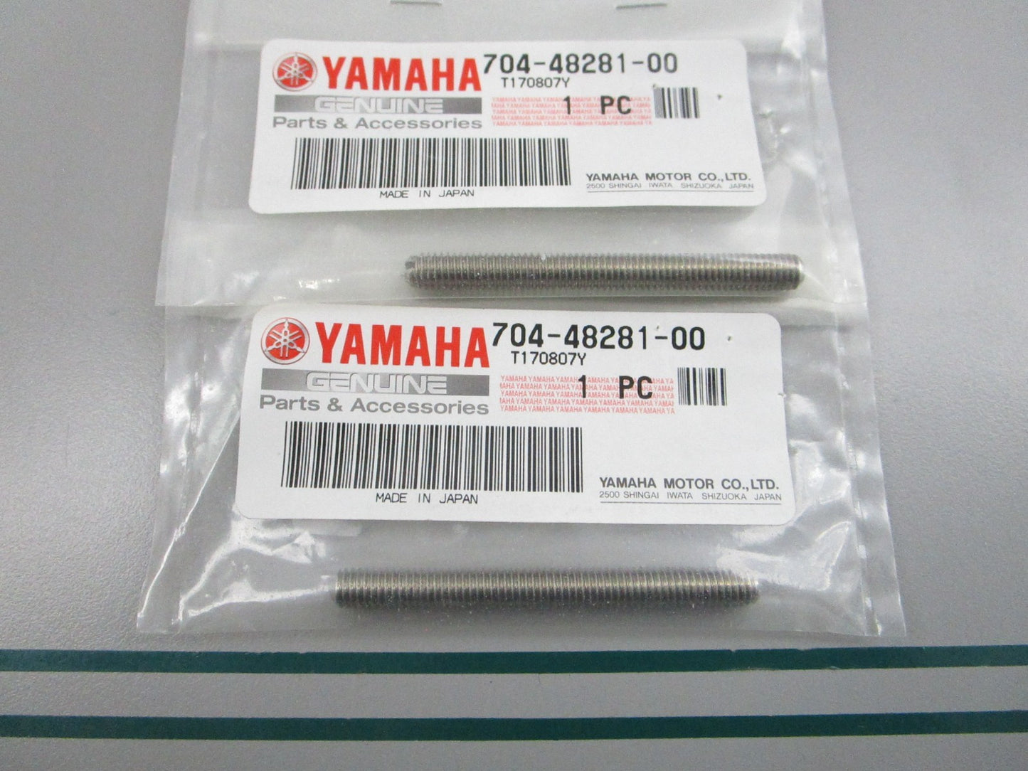 NEW OEM (LOT OF 2) 704-48281-00-00 Yamaha Screw 0810