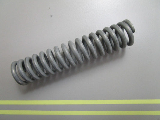 *NEW OEM* 0810 Volvo Penta Spring 463389