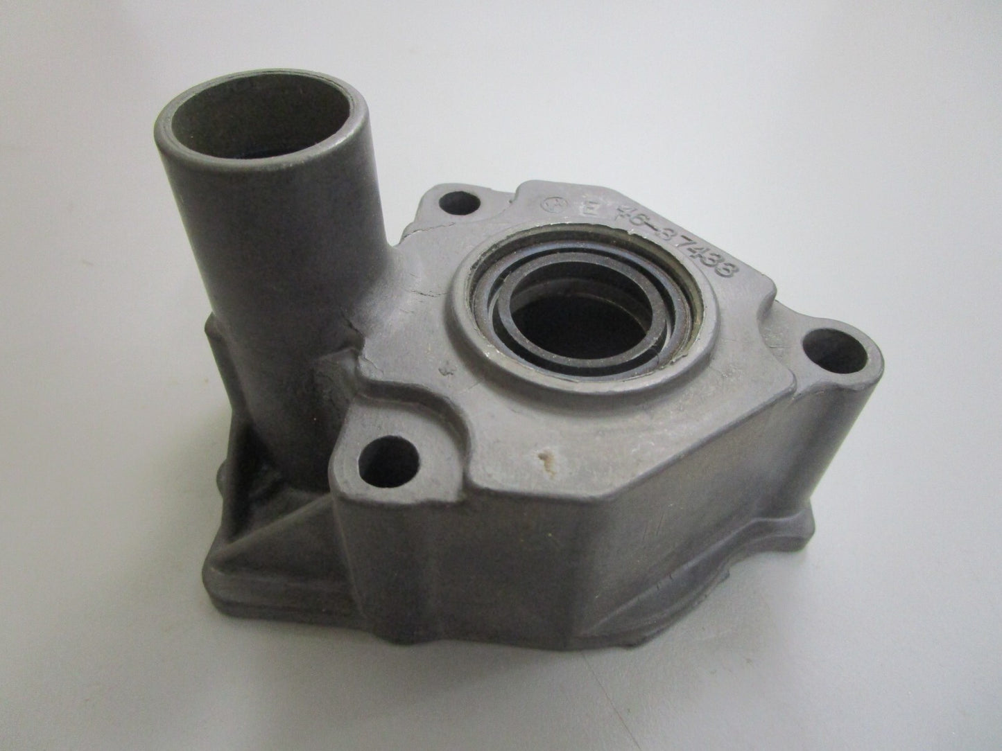 *NEW OEM* 0820 Mercury Quicksilver Water Pump Housing 46-37433A1