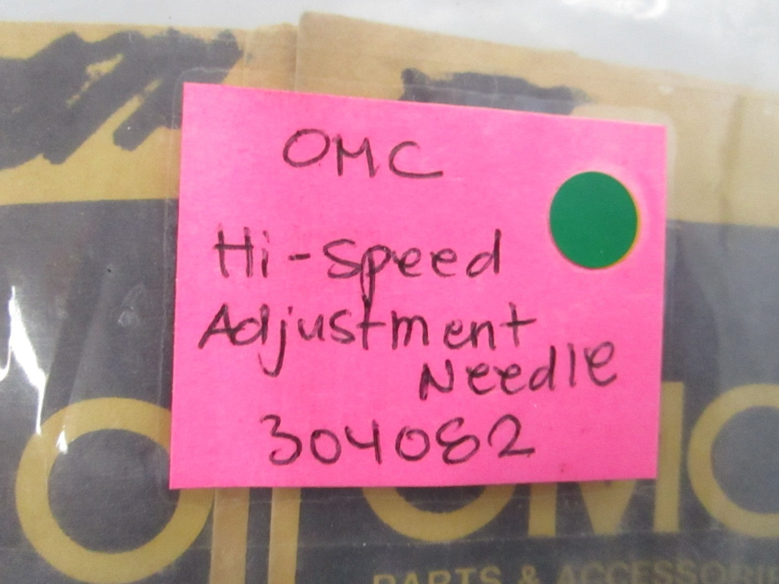 NEW OEM (LOT OF 2) 304082 0304082 OMC Johnson Evinrude Hi-Speed Adj Needle 0810
