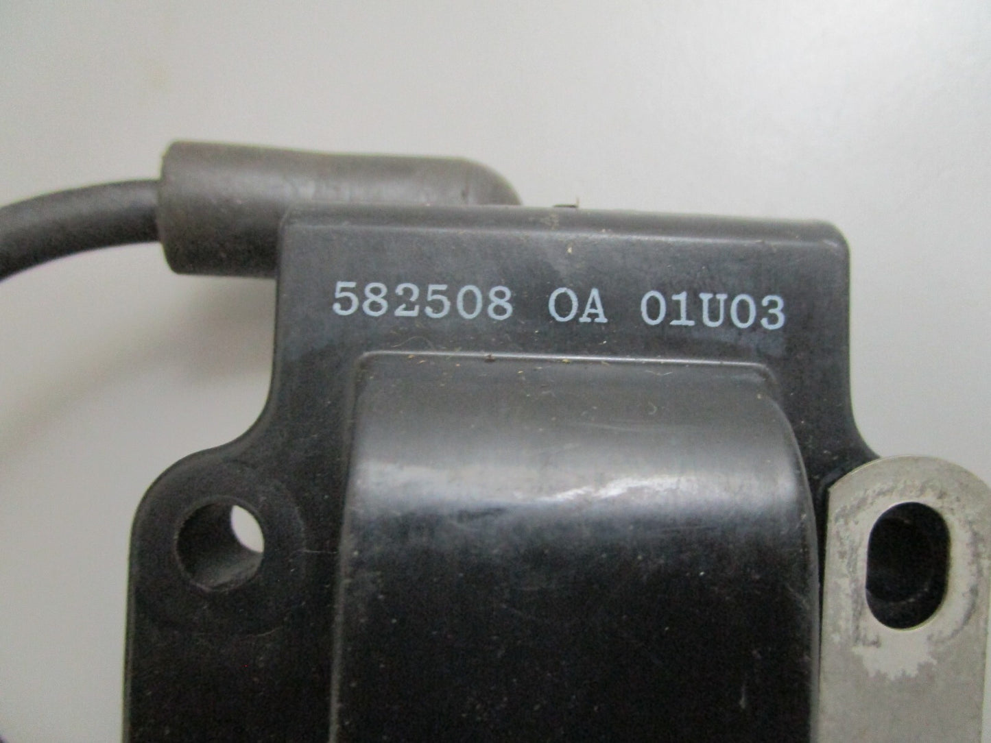 *NEW OEM* 0820 OMC Johnson Evinrude Ignition Coil 582508 0582508