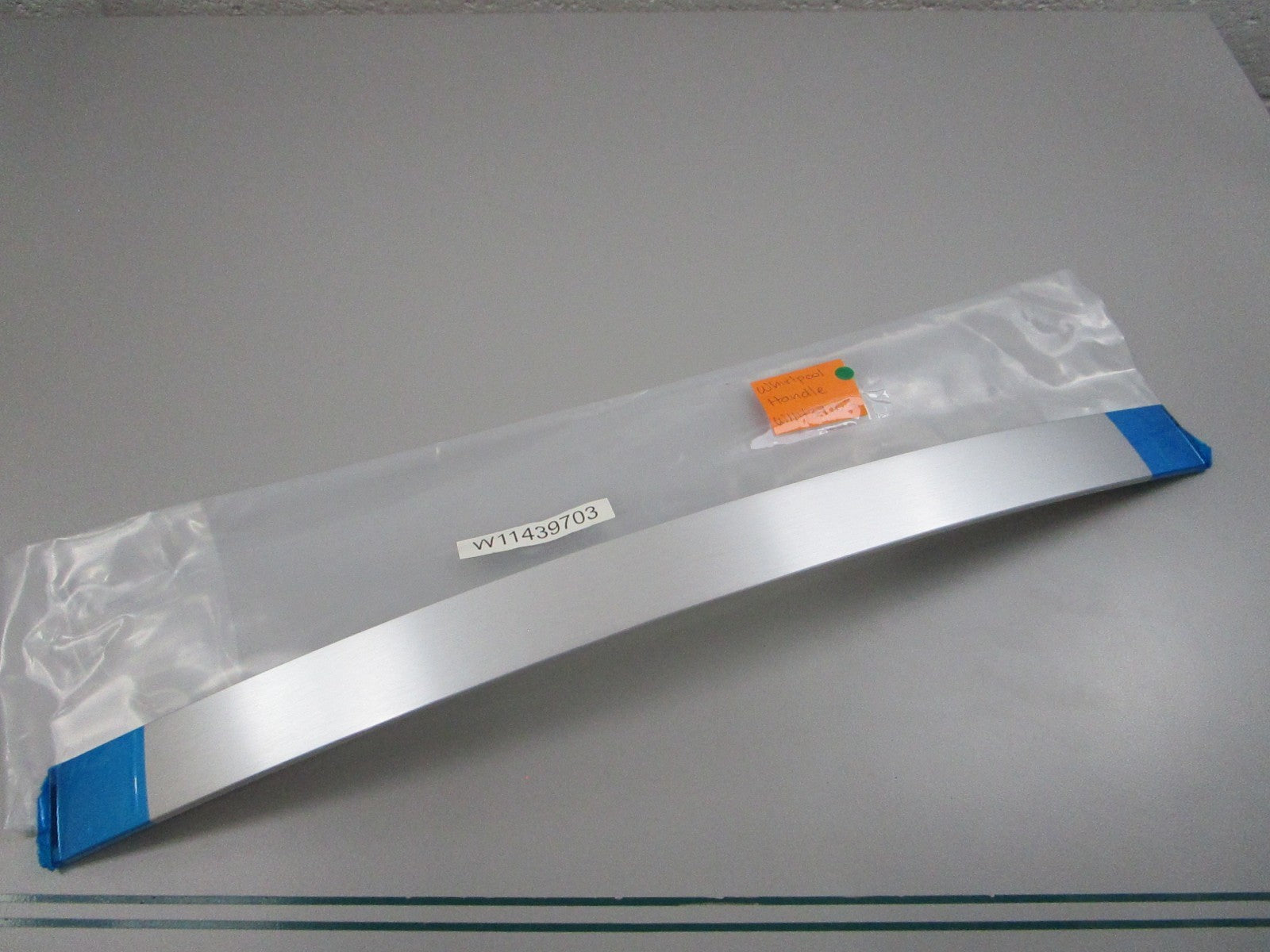 NEW OEM W11439703 Whirlpool Handle 0810