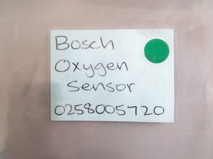 NEW OEM 0258005720 Bosch Oxygen Sensor 0820