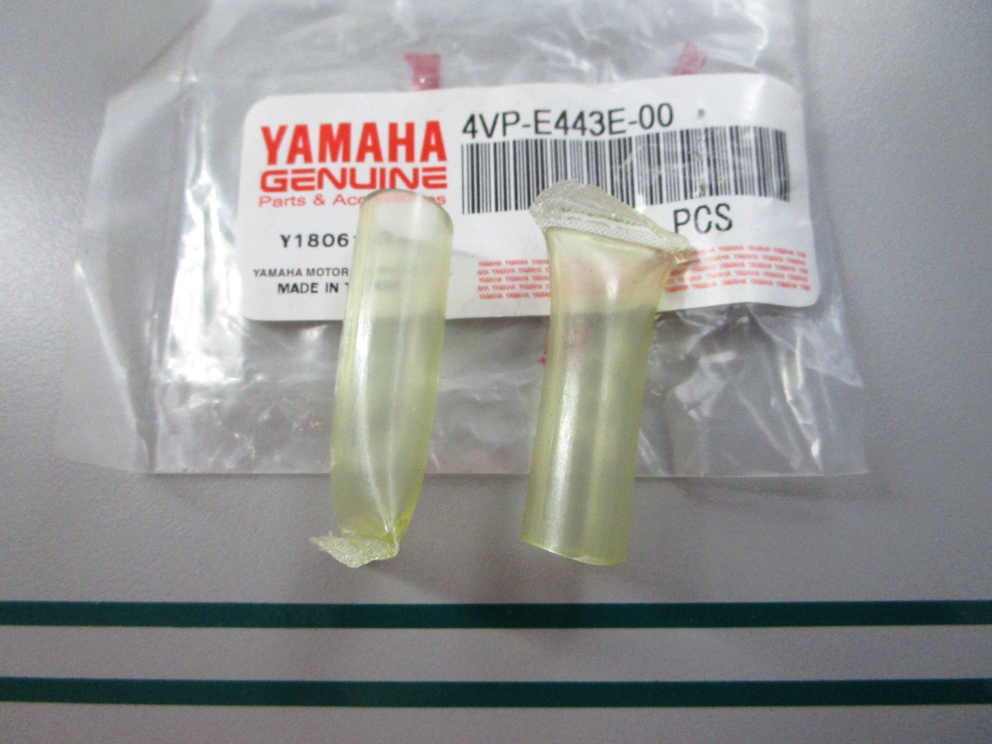 NEW OEM (LOT OF 2) 4VP-E443E-00-00 Yamaha Drain Pipe 0810