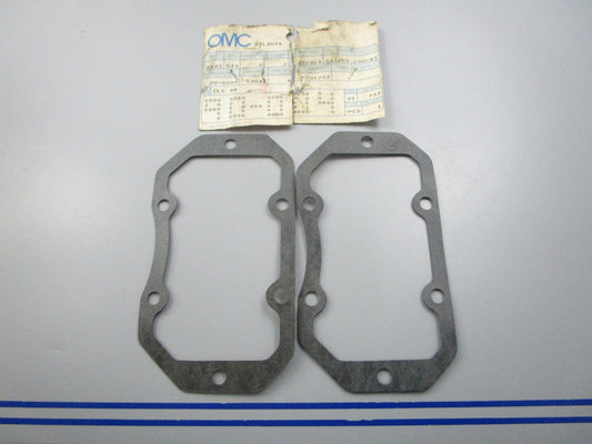 NEW OEM (LOT OF 2) 322858 0322858 OMC Johnson Evinrude Gasket 0810