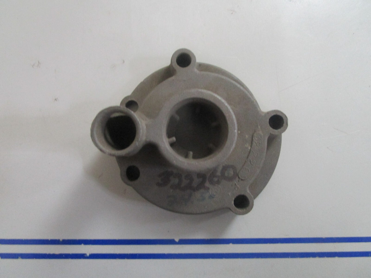 *NEW OEM* 0810 OMC Johnson Evinrude Impeller Housing 322260 0322260