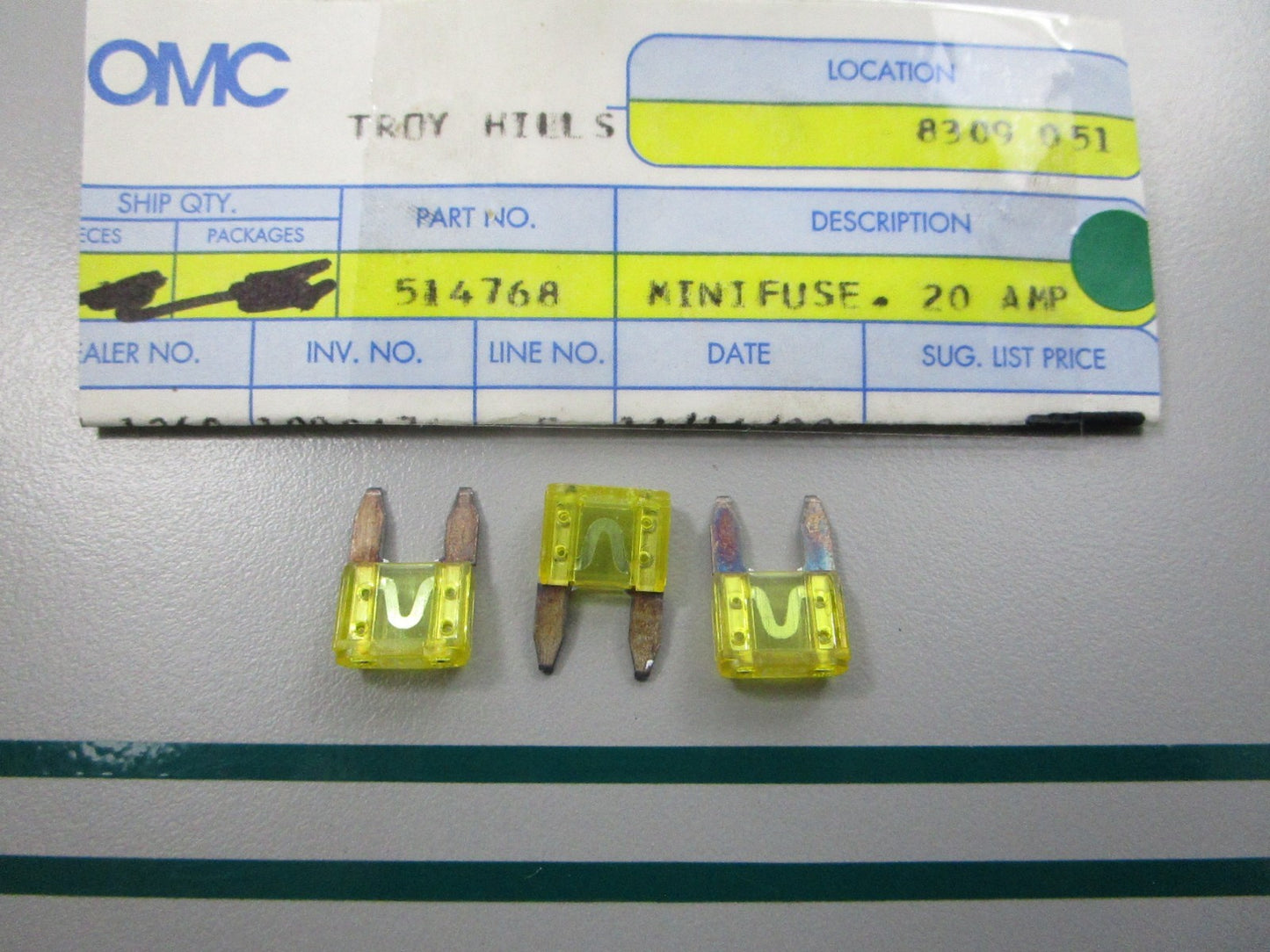 NEW OEM (LOT OF 3) 514768 0514768 OMC Johnson Evinrude 20AMP Mini Fuse 0810