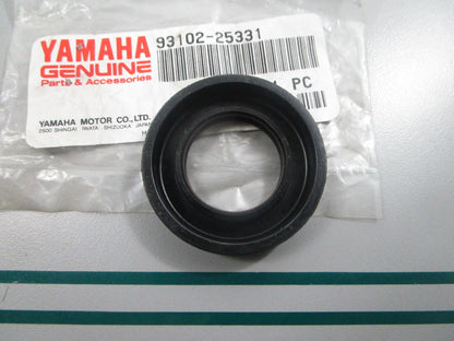 NEW OEM 93102-25331-00 Yamaha Oil Seal 0810