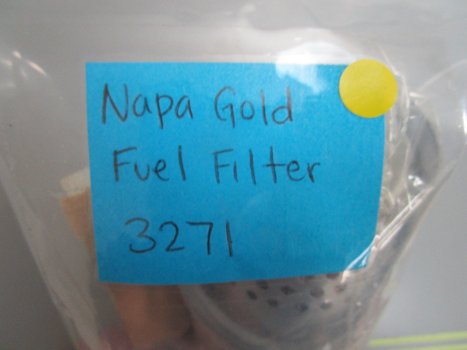 *NEW* 0810 Napa Gold Fuel Filter 3271