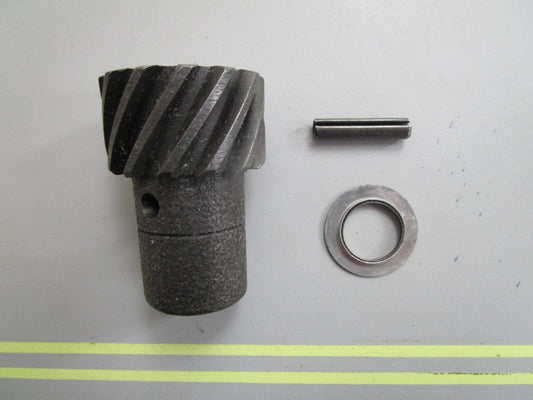 *NEW OEM* 0820 OMC Johnson Evinrude (13T) Distributor Gear 3853888