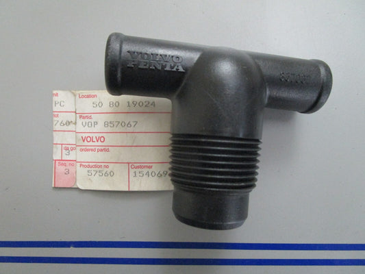 *NEW OEM* 0820 Volvo Penta T-Nipple 857067