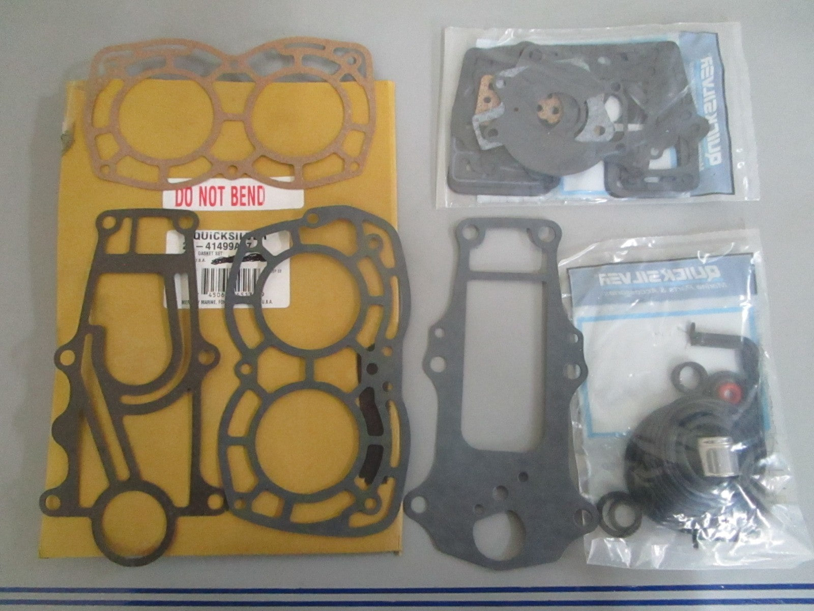 *NEW OEM* 0820 Mercury Quicksilver Gasket Set 27-41499A87