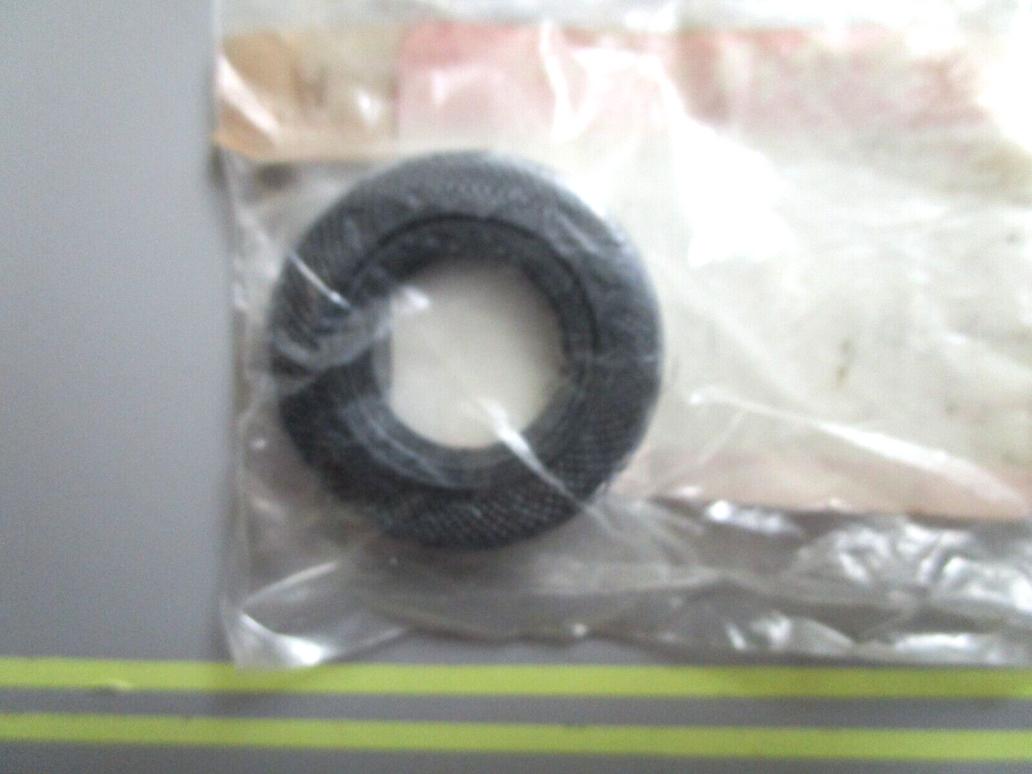 *NEW OEM* 0750 Suzuki OIL SEAL 09283-20018