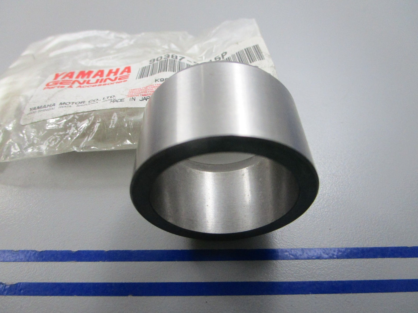 NEW OEM 90387-3015P-00 Yamaha Collar 0810
