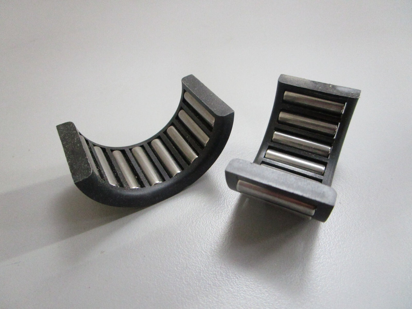 *NEW OEM* 0810 Mercury Quicksilver Roller Bearing 31-67445