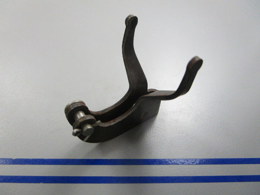 NEW OEM 320118 0320118 OMC Johnson Evinrude Shift Yoke 0810