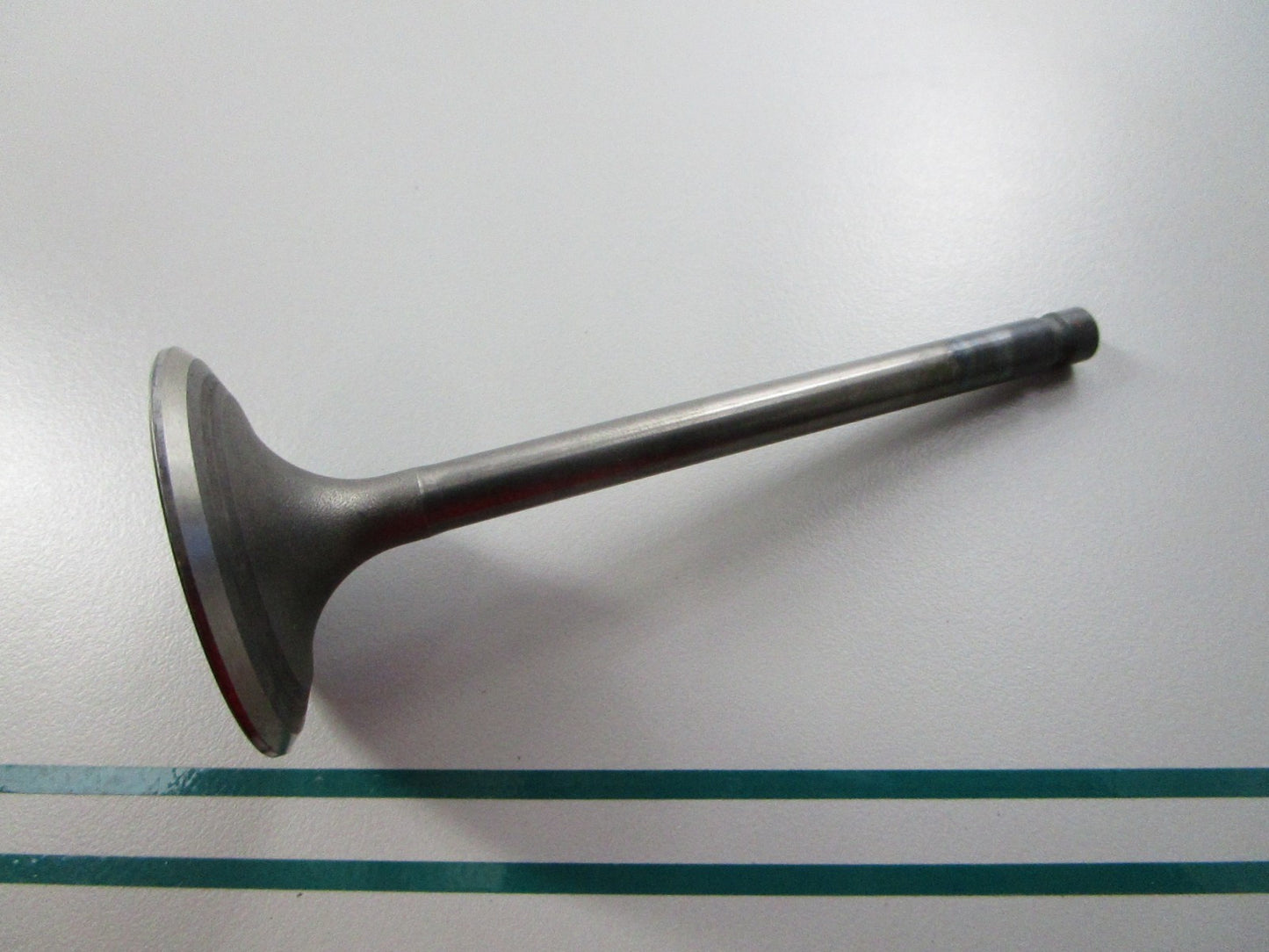 NEW OEM 1UY-12111-01-00 Yamaha Intake Valve 0810