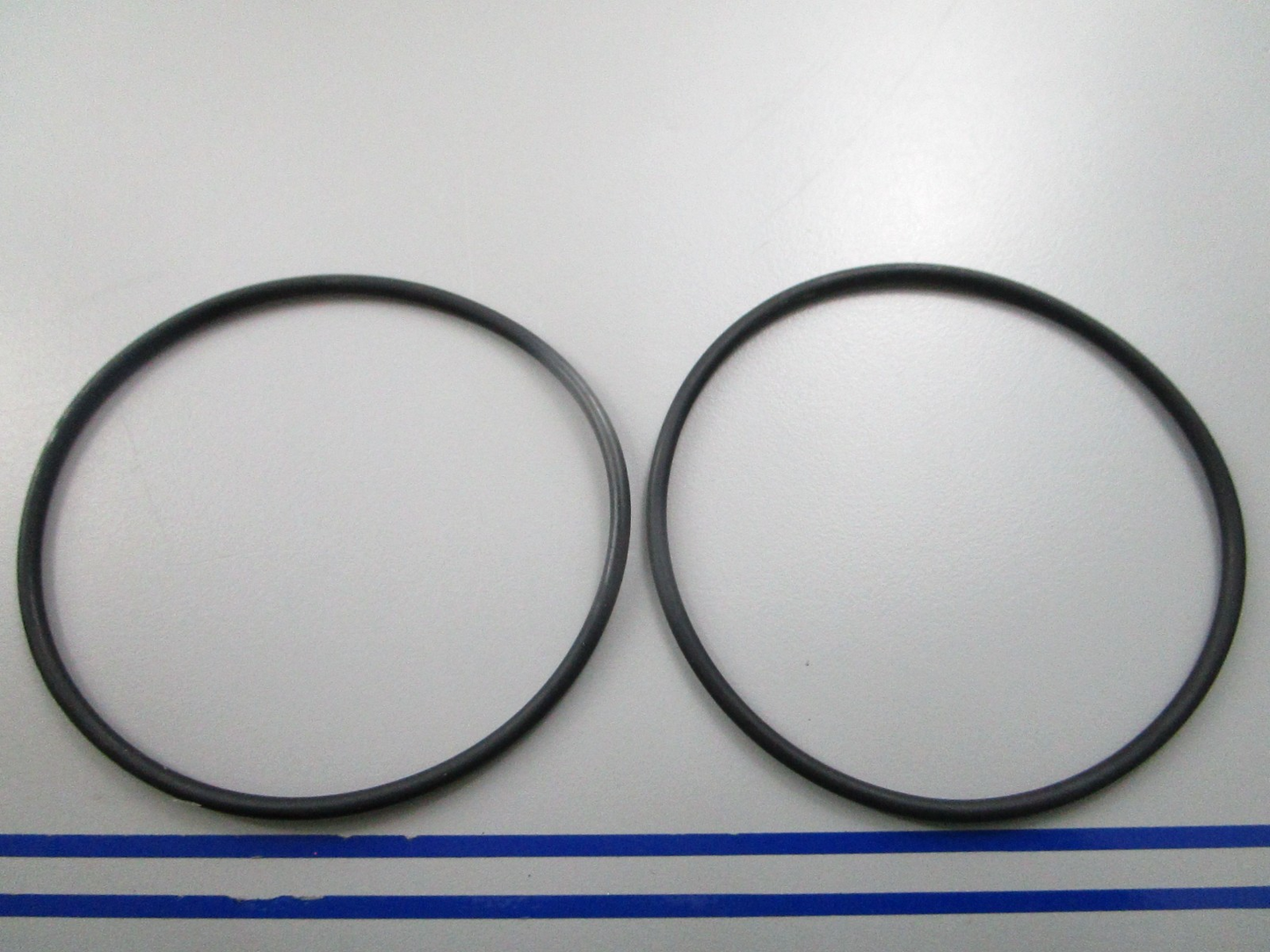 NEW OEM (LOT OF 2) Volvo Penta 925256 O-Ring 0810