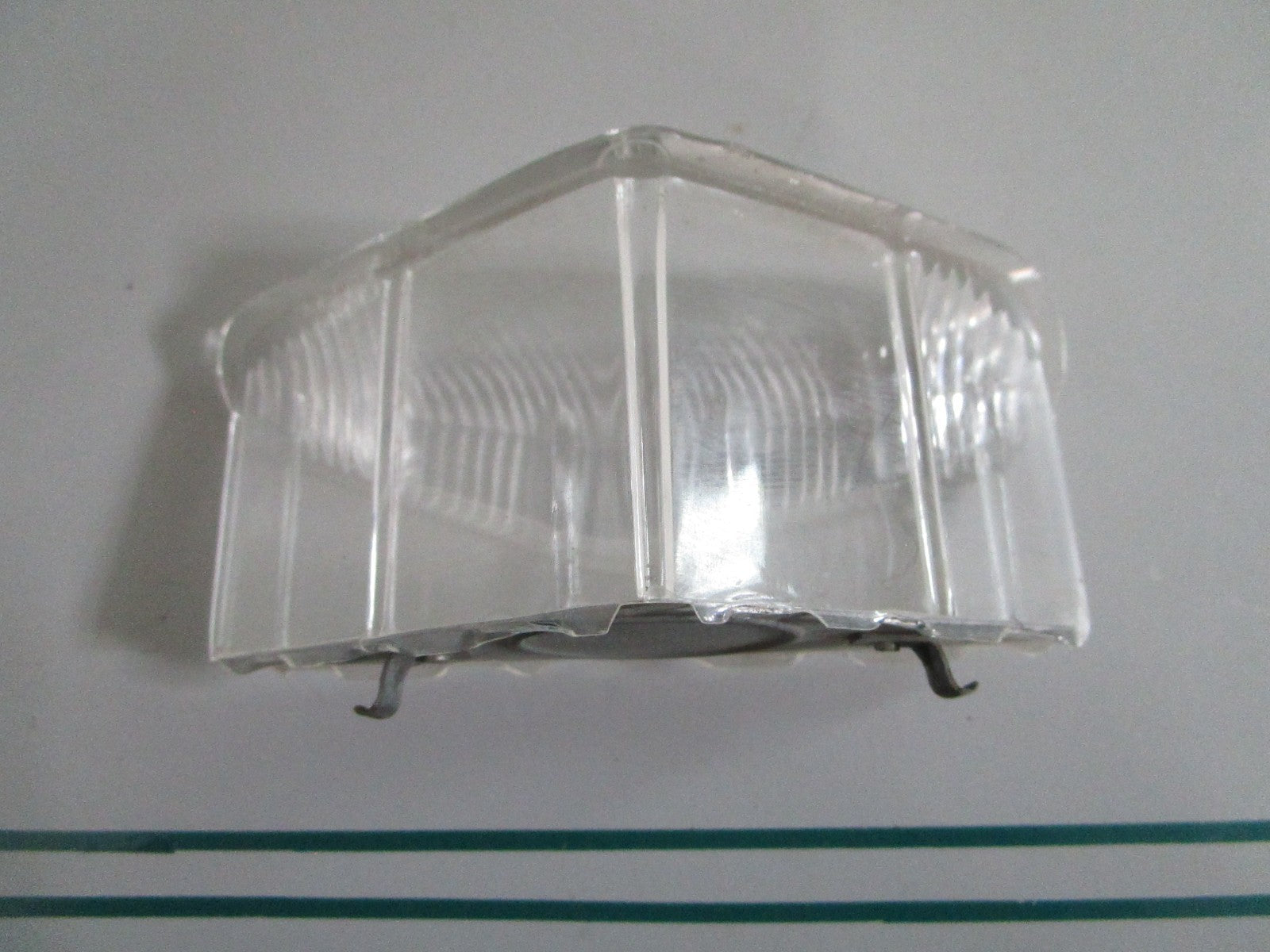 NEW OEM 1118260590 Mercedes-Benz Left Lens 0820