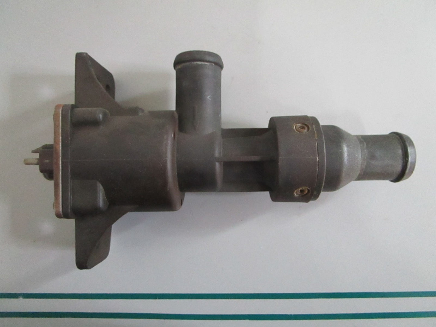 NEW OEM 0008302984 Mercedes-Benz Bosch Heater Control Valve 0820