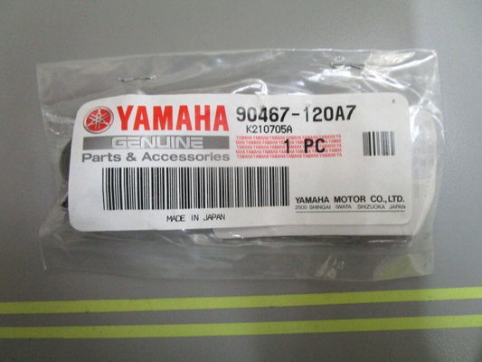 *NEW OEM*  0810 Yamaha Clip 90467-120A7-00