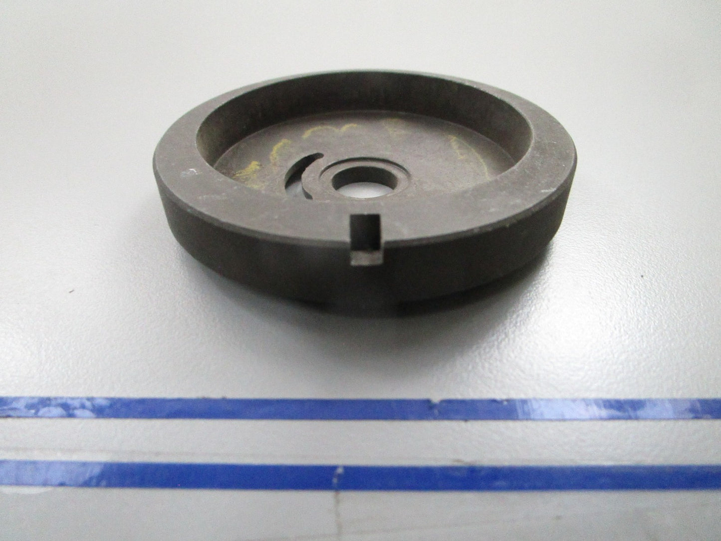 *NEW OEM* 0810 OMC Johnson Evinrude Base 202411 0202411