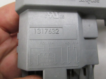 NEW OEM 131763256 Electrolux Door Lock Switch Assembly 0810