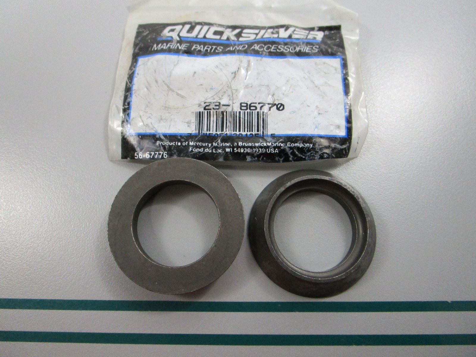 NEW OEM (LOT OF 2) 23-86770 Mercury Quicksilver Collar 0810