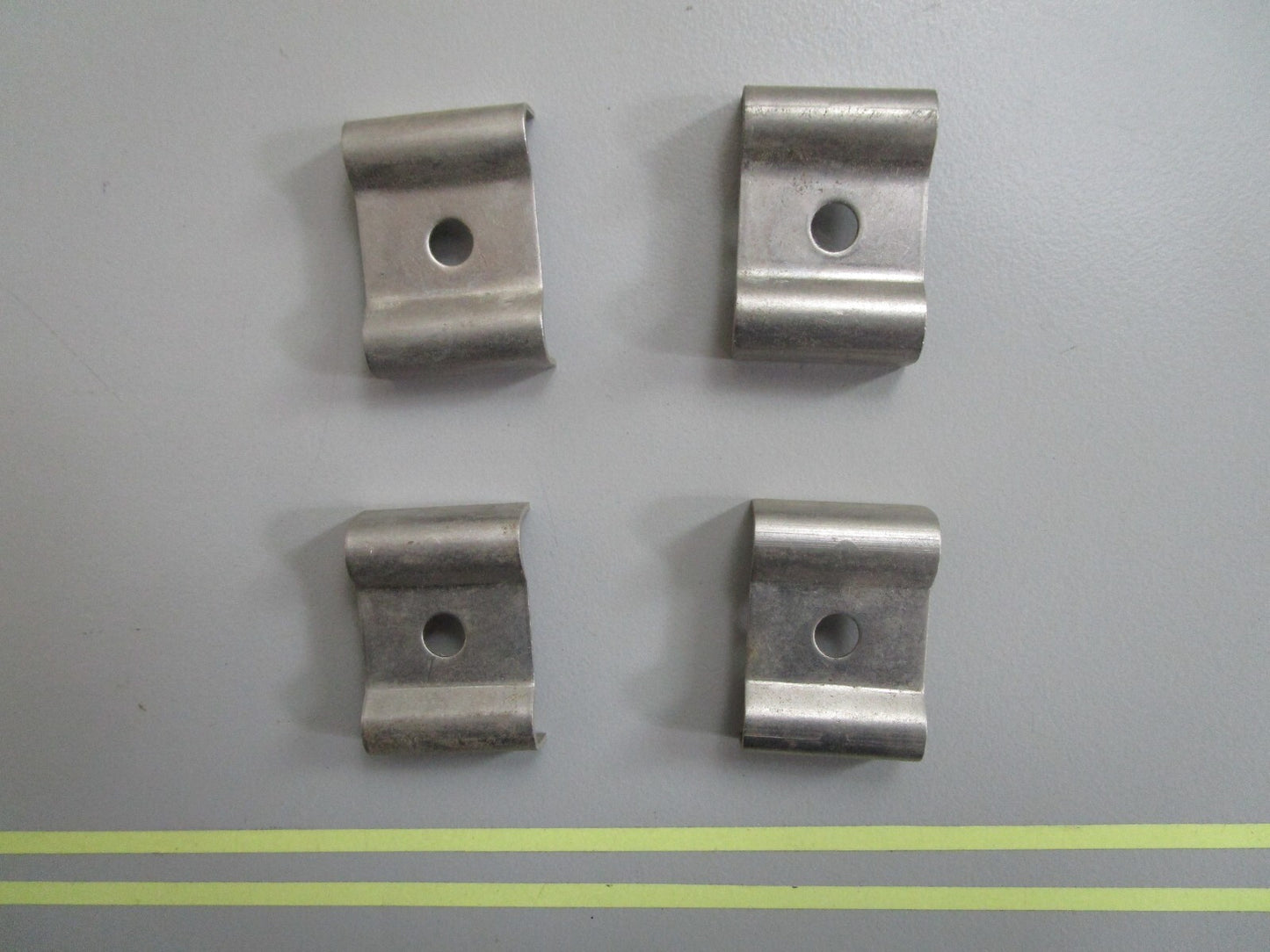 *NEW OEM* (LOT OF 4) 0820 OMC Johnson Evinrude Cable Clamp 308078 0308078