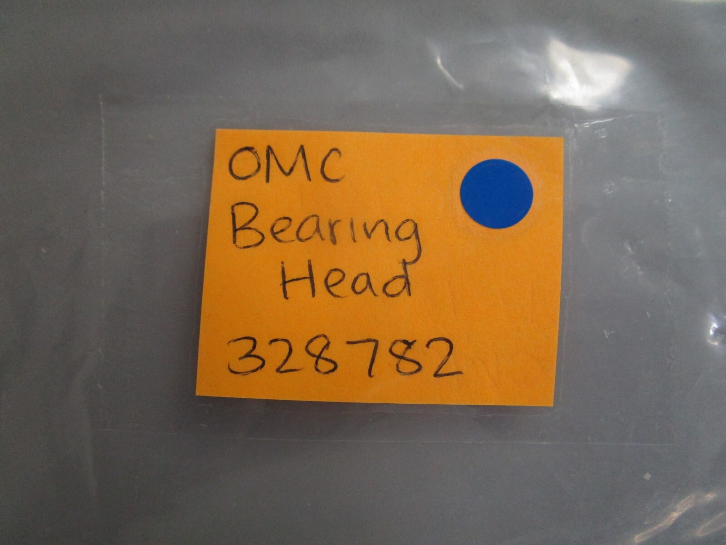 *NEW OEM* 0810 OMC Johnson Evinrude Bearing Head 328782 0328782