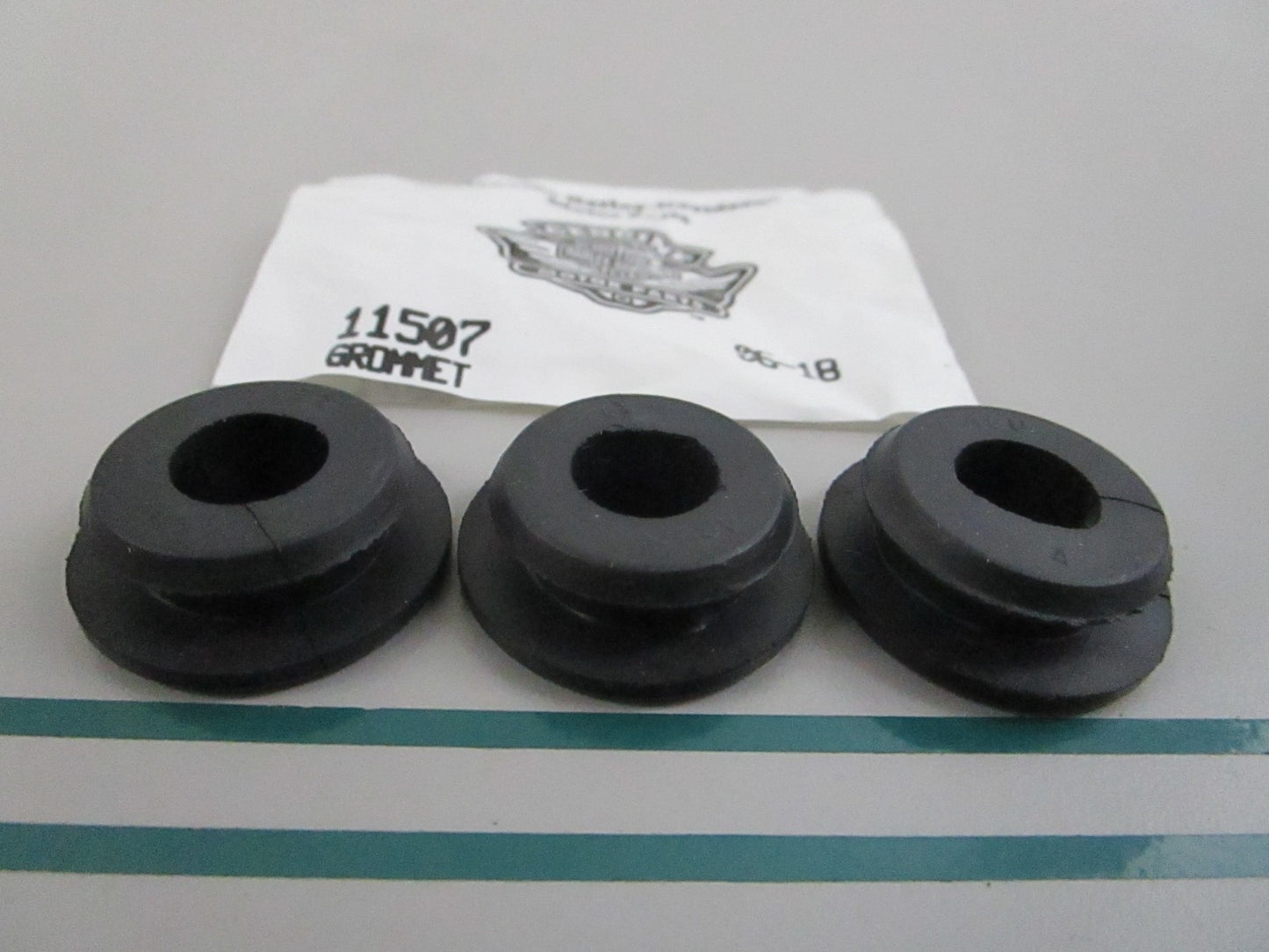 NEW OEM (LOT OF 3) 11507 Harley Davidson Grommet 0810