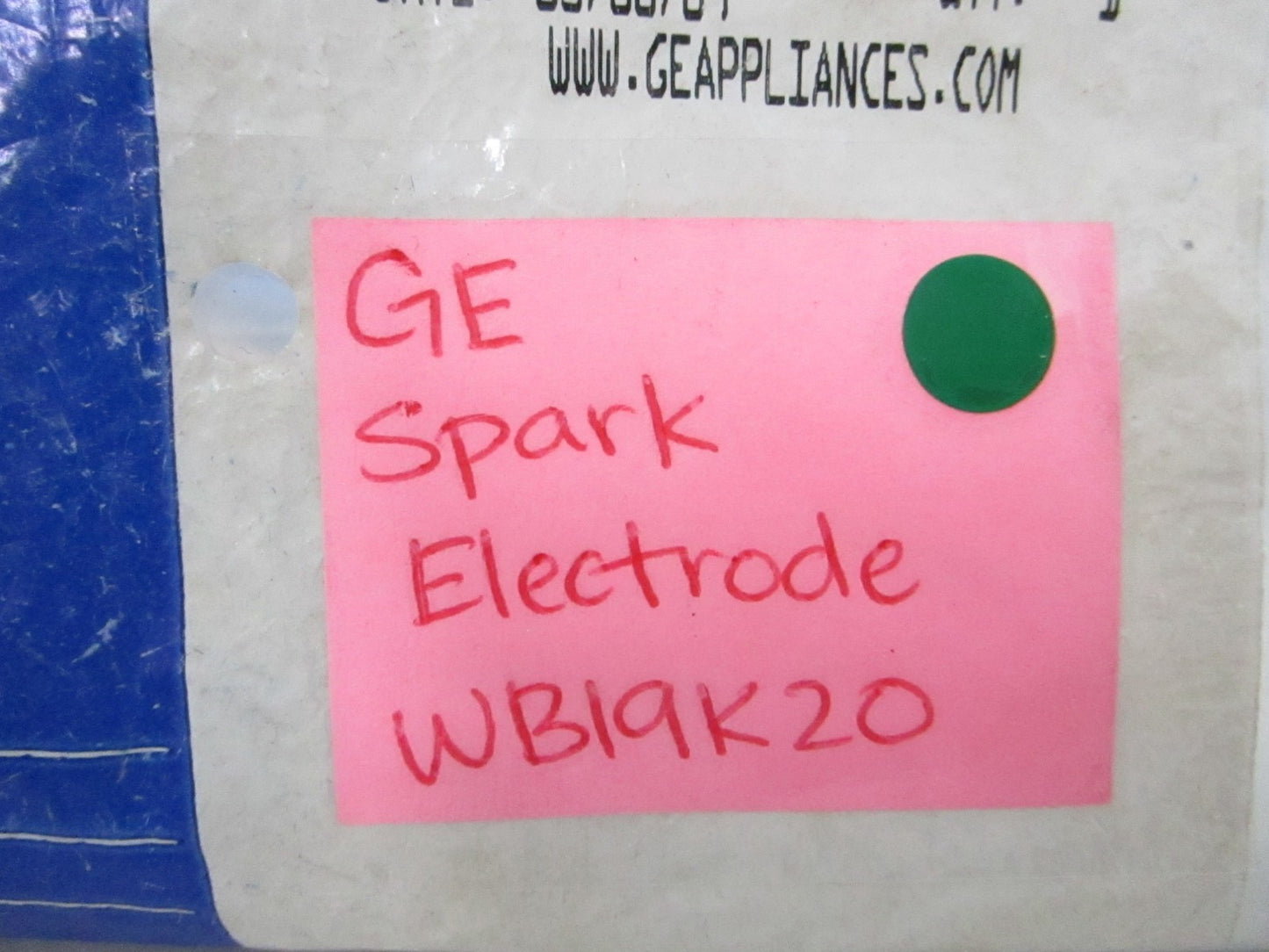 NEW OEM WB19K20 GE Spark Electrode 0810