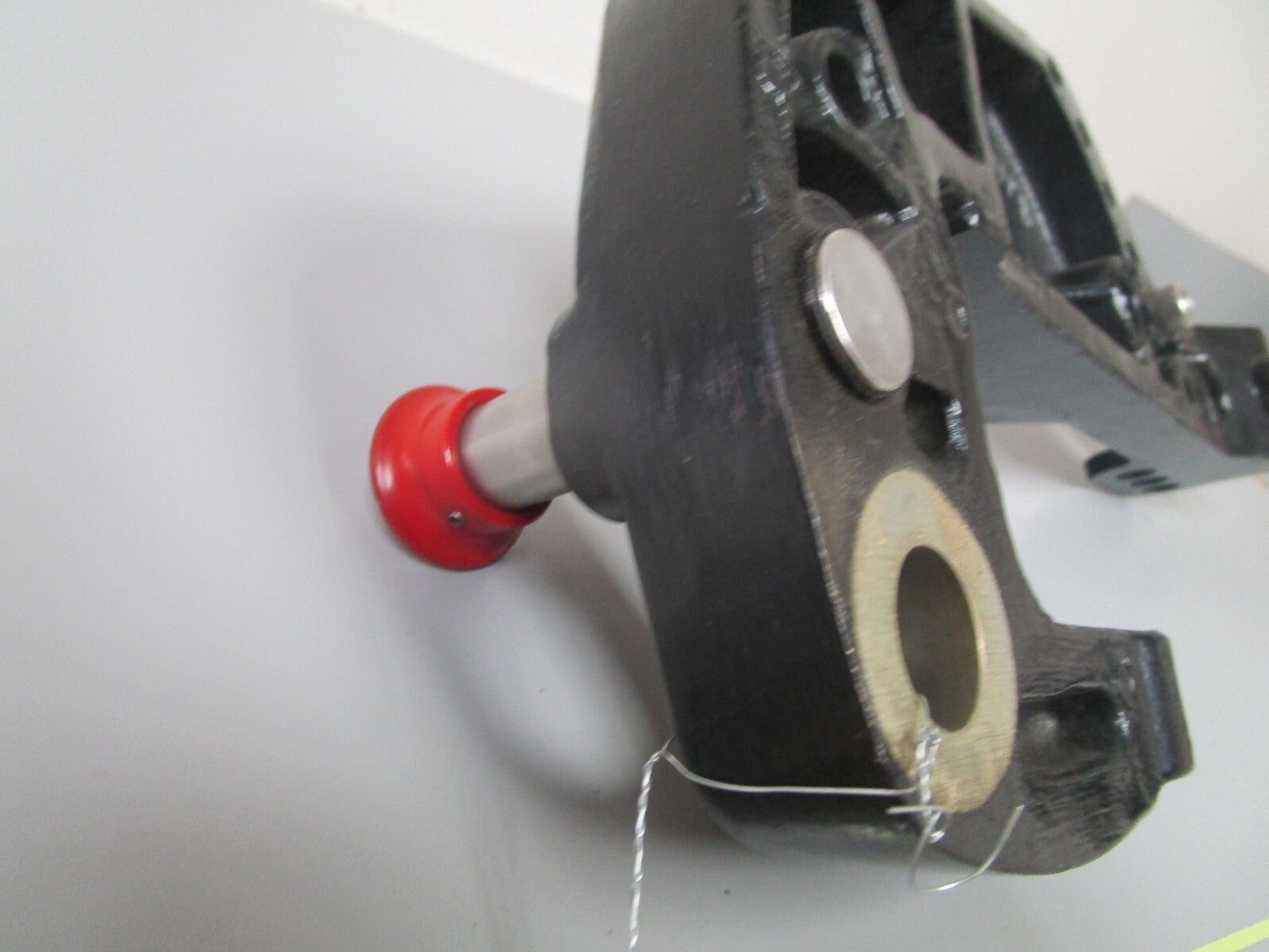 *NEW OEM* 0720 Mercury Quicksilver 25 30 40 50 hp STBD Clamp Bracket 821774T8