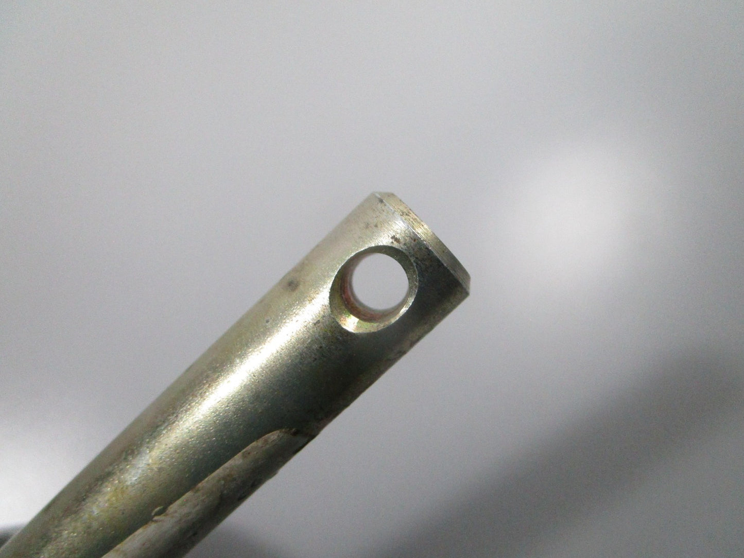 NEW OEM M88391 John Deere Pin  0810